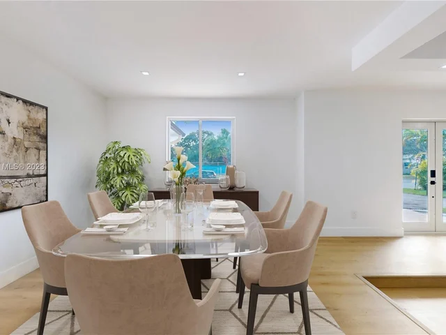 7955 SW 162nd St, Palmetto Bay FL 33157