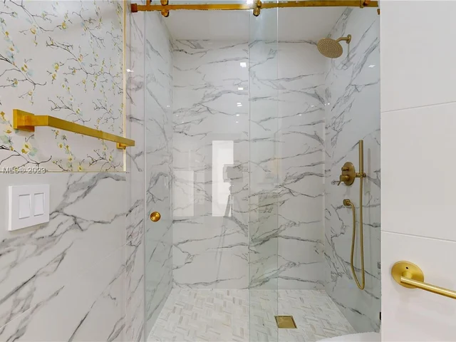 7955 SW 162nd St, Palmetto Bay FL 33157