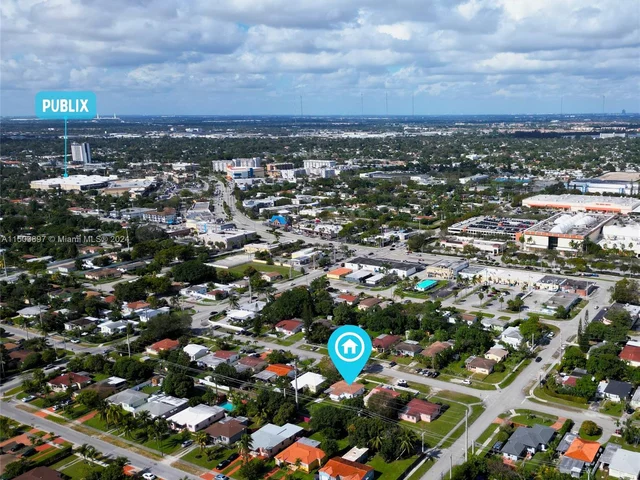 1270 NE 161 St, North Miami Beach FL 33162
