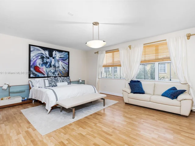 21227 NE 31st Pl, Aventura FL 33180