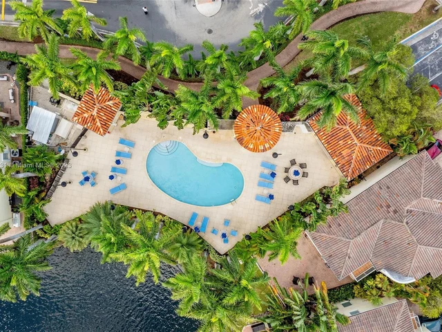 21227 NE 31st Pl, Aventura FL 33180