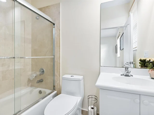 21227 NE 31st Pl, Aventura FL 33180