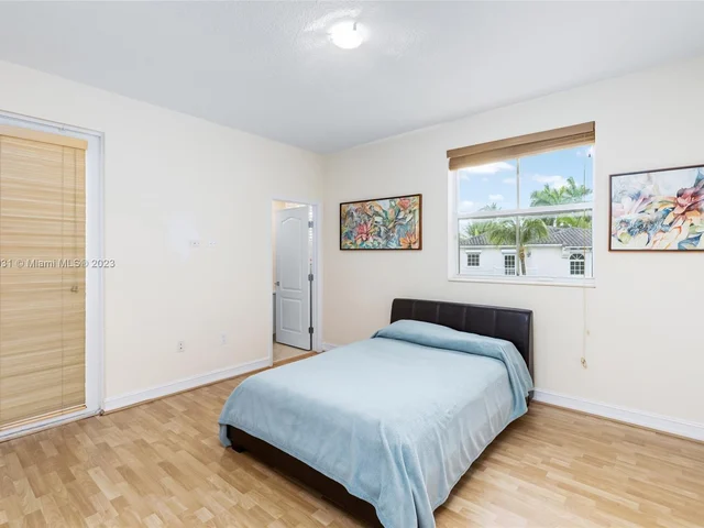 21227 NE 31st Pl, Aventura FL 33180