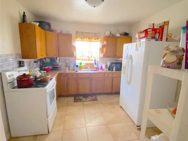 218 NW 7th Ave, Homestead FL 33030