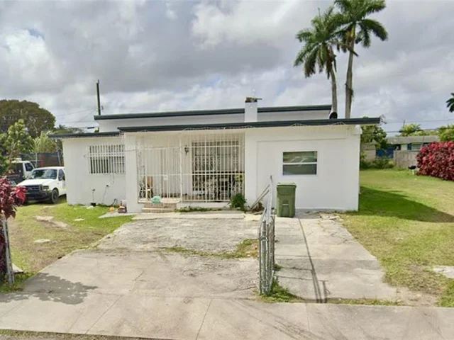 218 NW 7th Ave, Homestead FL 33030