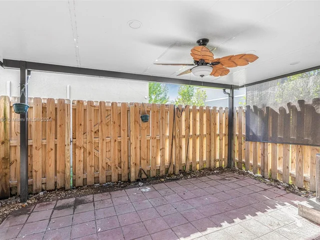 541 NE 5th Way # 0, Florida City FL 33034