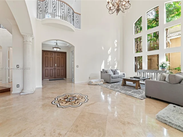 17763 Lake Azure Way, Boca Raton FL 33496