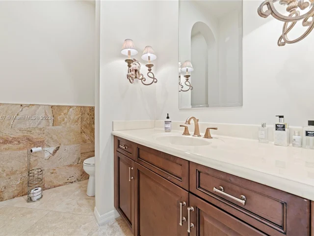 17763 Lake Azure Way, Boca Raton FL 33496