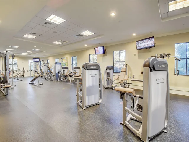 17763 Lake Azure Way, Boca Raton FL 33496