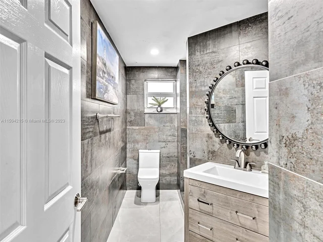 11113 SW 156th Ct, Miami FL 33196