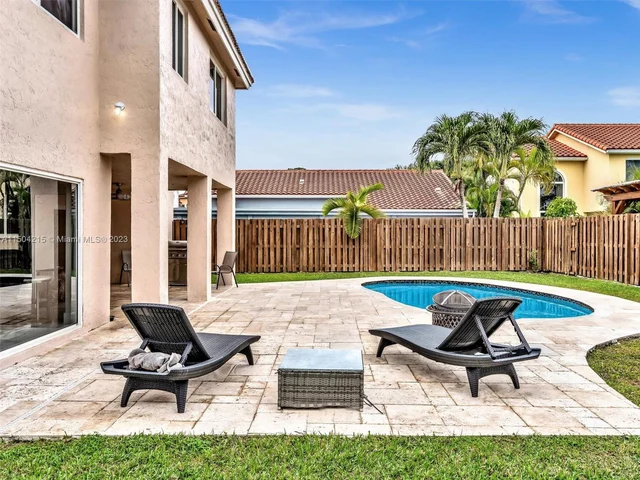 11113 SW 156th Ct, Miami FL 33196