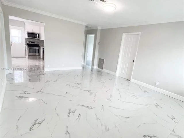 5364 NE 3rd Ter, Oakland Park FL 33334