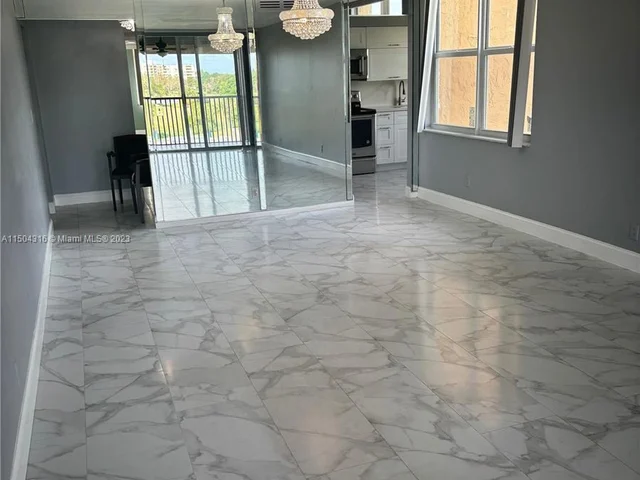 3751 Environ Blvd # 537, Lauderhill FL 33319