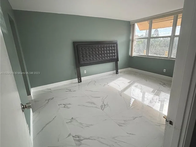 3751 Environ Blvd # 537, Lauderhill FL 33319