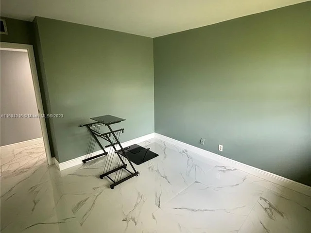 3751 Environ Blvd # 537, Lauderhill FL 33319