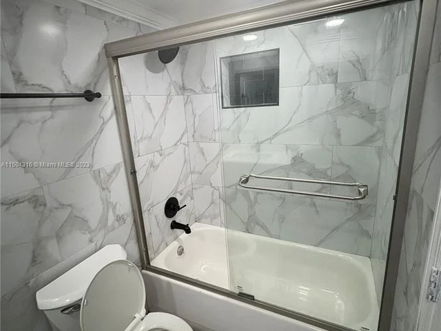 3751 Environ Blvd # 537, Lauderhill FL 33319