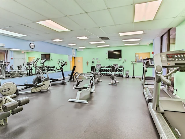 3751 Environ Blvd # 537, Lauderhill FL 33319
