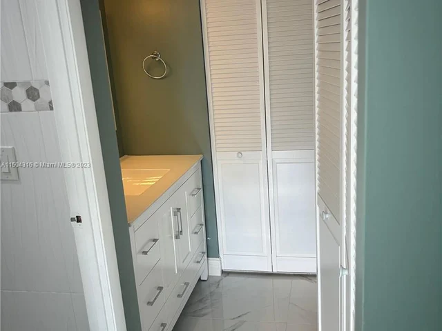 3751 Environ Blvd # 537, Lauderhill FL 33319