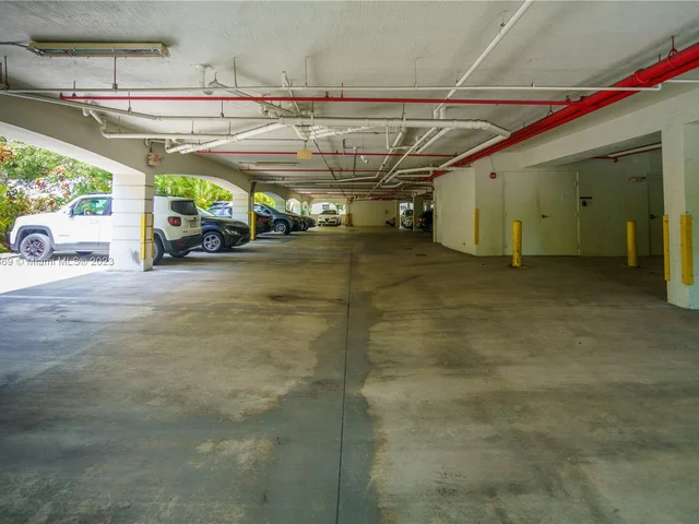 300 Majorca Ave # 404, Coral Gables FL 33134