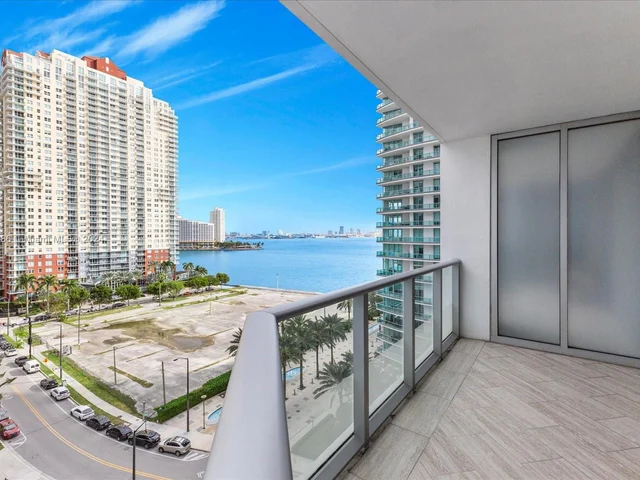 1300 Brickell Bay Dr # 1010, Miami FL 33131