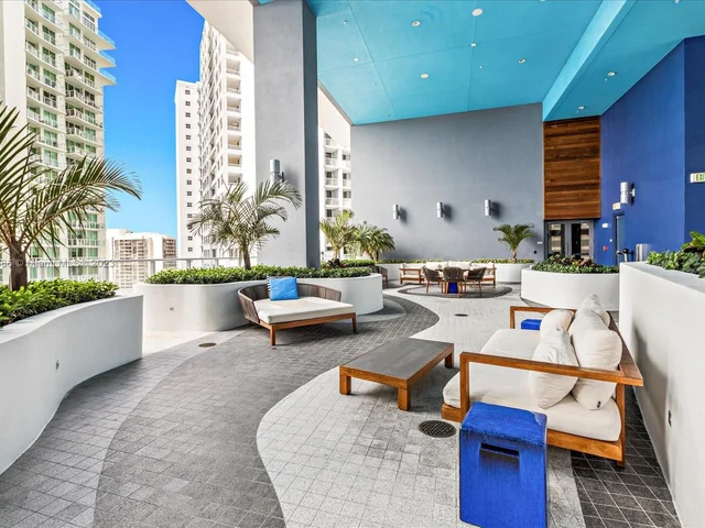 1300 Brickell Bay Dr # 1010, Miami FL 33131