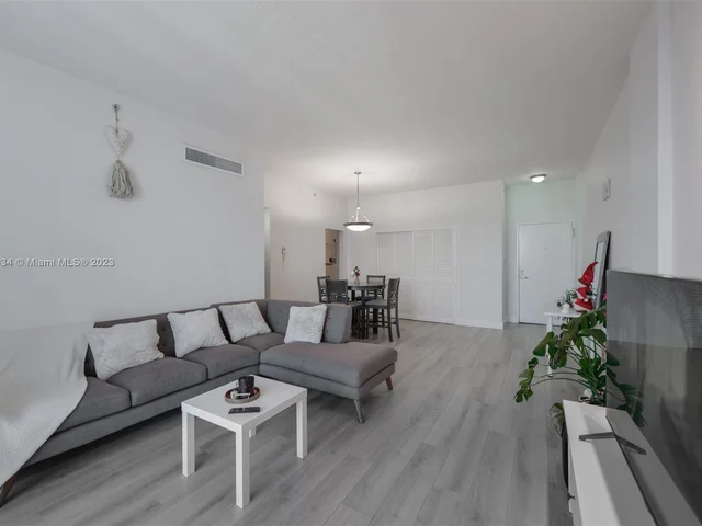 3001 S Ocean Dr # 1639, Hollywood FL 33019