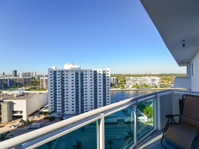3001 S Ocean Dr # 1639, Hollywood FL 33019
