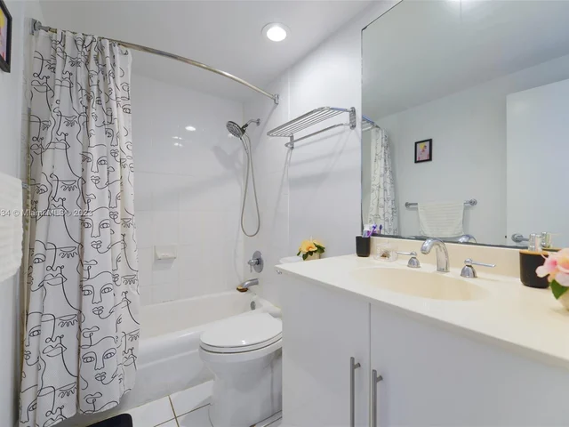 3001 S Ocean Dr # 1639, Hollywood FL 33019