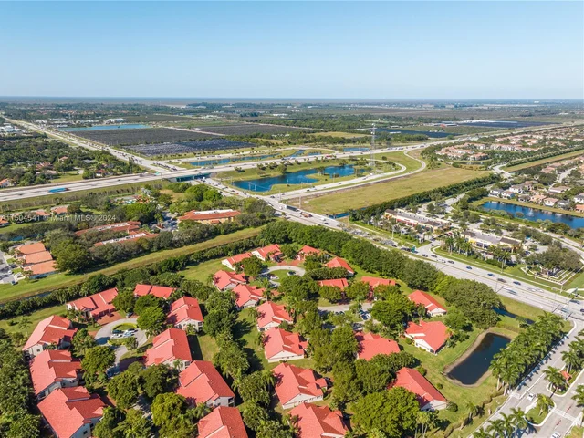 7936 B Lexington Club Blvd, Delray Beach FL 33446