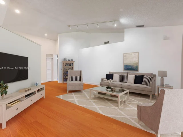 7936 B Lexington Club Blvd, Delray Beach FL 33446