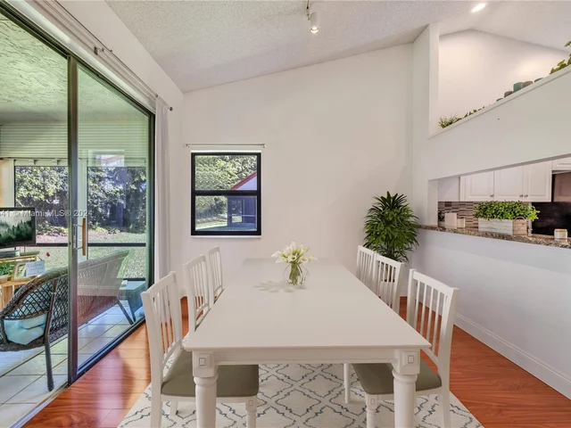 7936 B Lexington Club Blvd, Delray Beach FL 33446