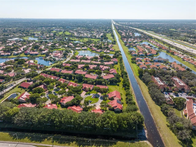 7936 B Lexington Club Blvd, Delray Beach FL 33446