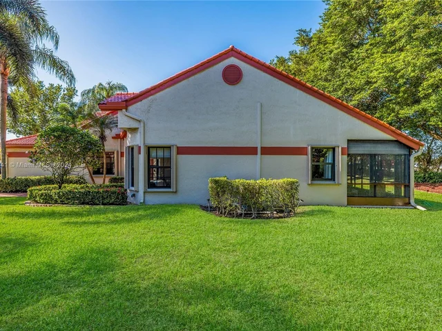 7936 B Lexington Club Blvd, Delray Beach FL 33446