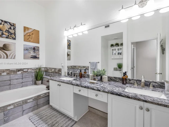 7936 B Lexington Club Blvd, Delray Beach FL 33446