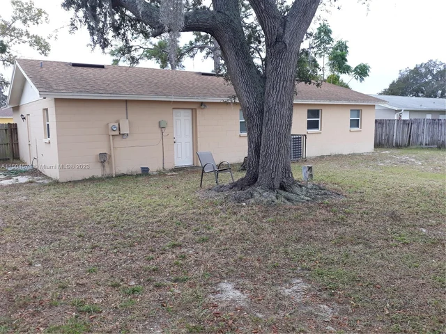 4913 tam dr, Orlando FL 32808