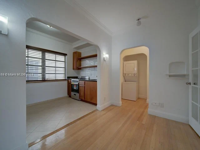 1250 Drexel Ave # 8, Miami Beach FL 33139