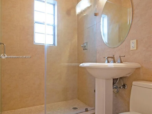 1250 Drexel Ave # 8, Miami Beach FL 33139