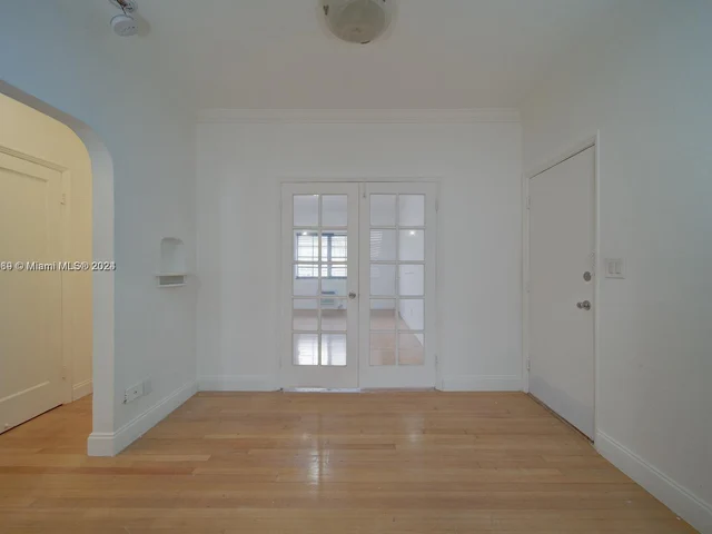 1250 Drexel Ave # 8, Miami Beach FL 33139