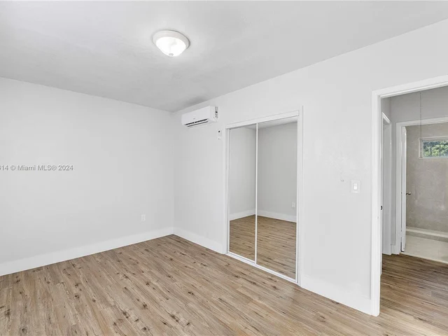 12840 NW 12th Ave, North Miami FL 33168