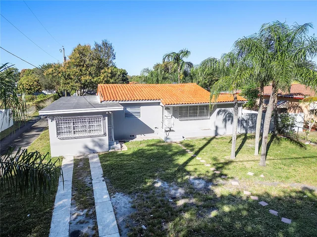 12840 NW 12th Ave, North Miami FL 33168