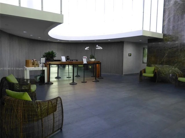 90 SW 3rd St # 1110, Miami FL 33130