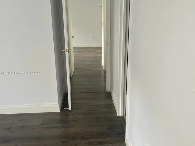 17570 Atlantic # 512, Sunny Isles Beach FL 33160