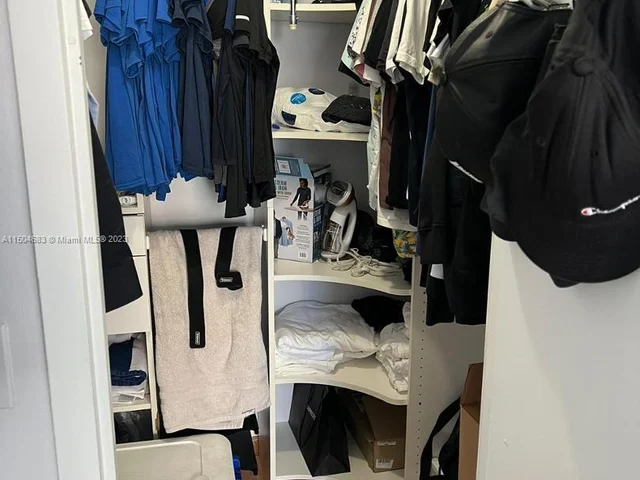 17570 Atlantic # 512, Sunny Isles Beach FL 33160