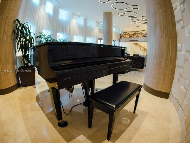 17555 Collins Ave # 1504, Sunny Isles Beach FL 33160