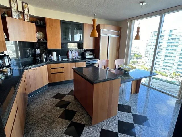 17555 Collins Ave # 1504, Sunny Isles Beach FL 33160