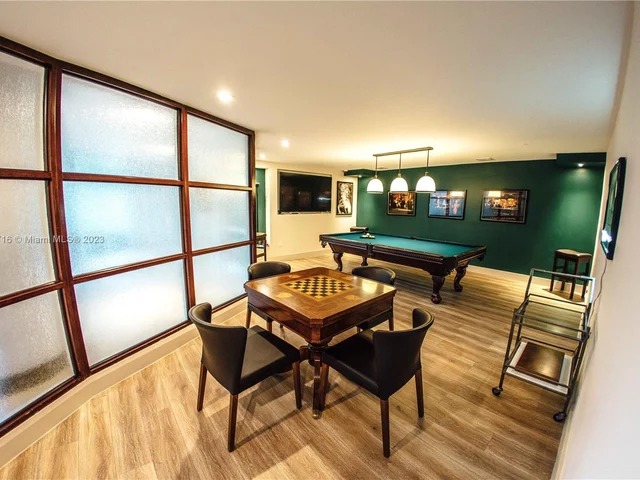 17555 Collins Ave # 1504, Sunny Isles Beach FL 33160