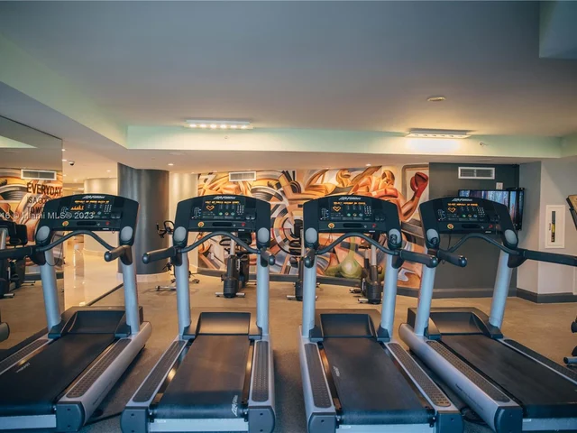 17555 Collins Ave # 1504, Sunny Isles Beach FL 33160