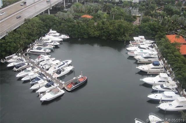 3500 Mystic Pointe Dr # 2305, Aventura FL 33180