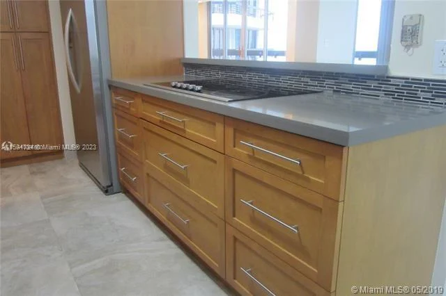 3500 Mystic Pointe Dr # 2305, Aventura FL 33180