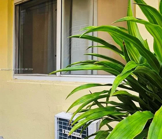 6831 Abbott Ave # 3, Miami Beach FL 33141